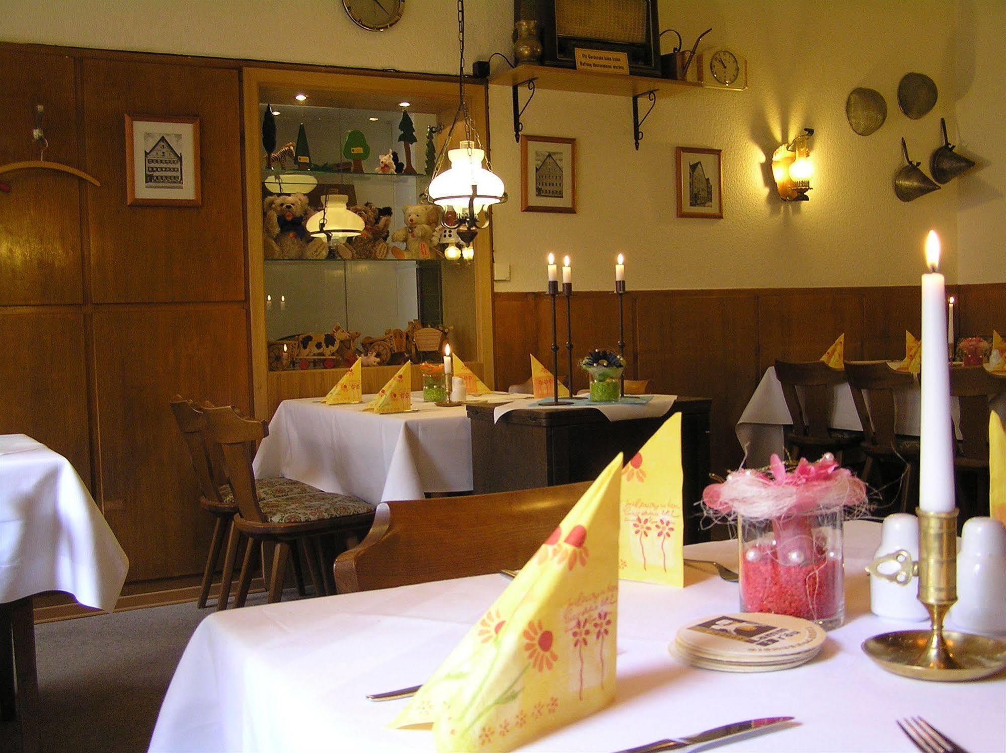 Hotel Und Restaurant Lamm 깅엔안데어브렌츠 외부 사진