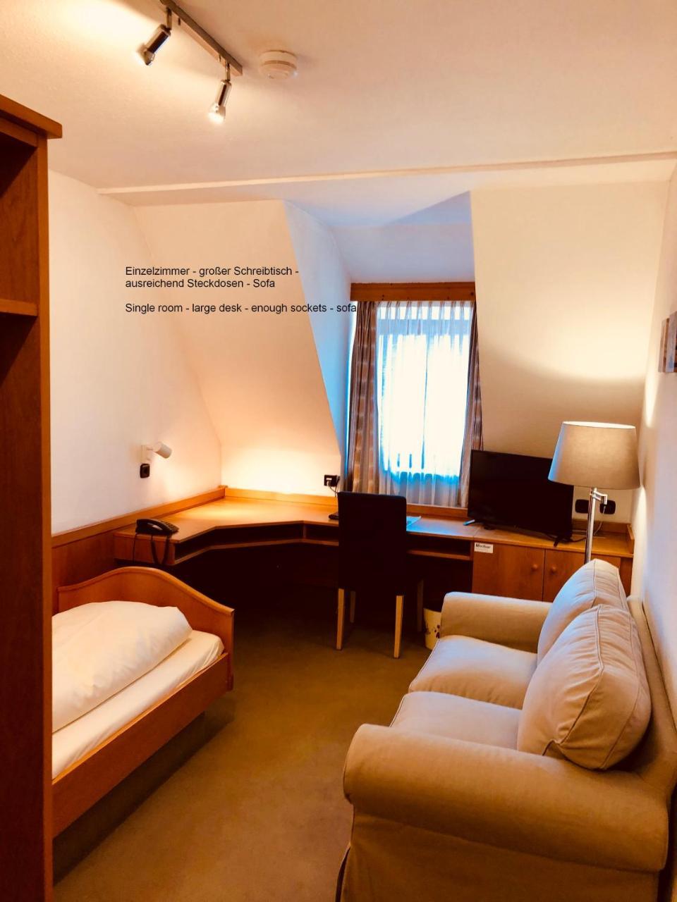 Hotel Und Restaurant Lamm 깅엔안데어브렌츠 외부 사진